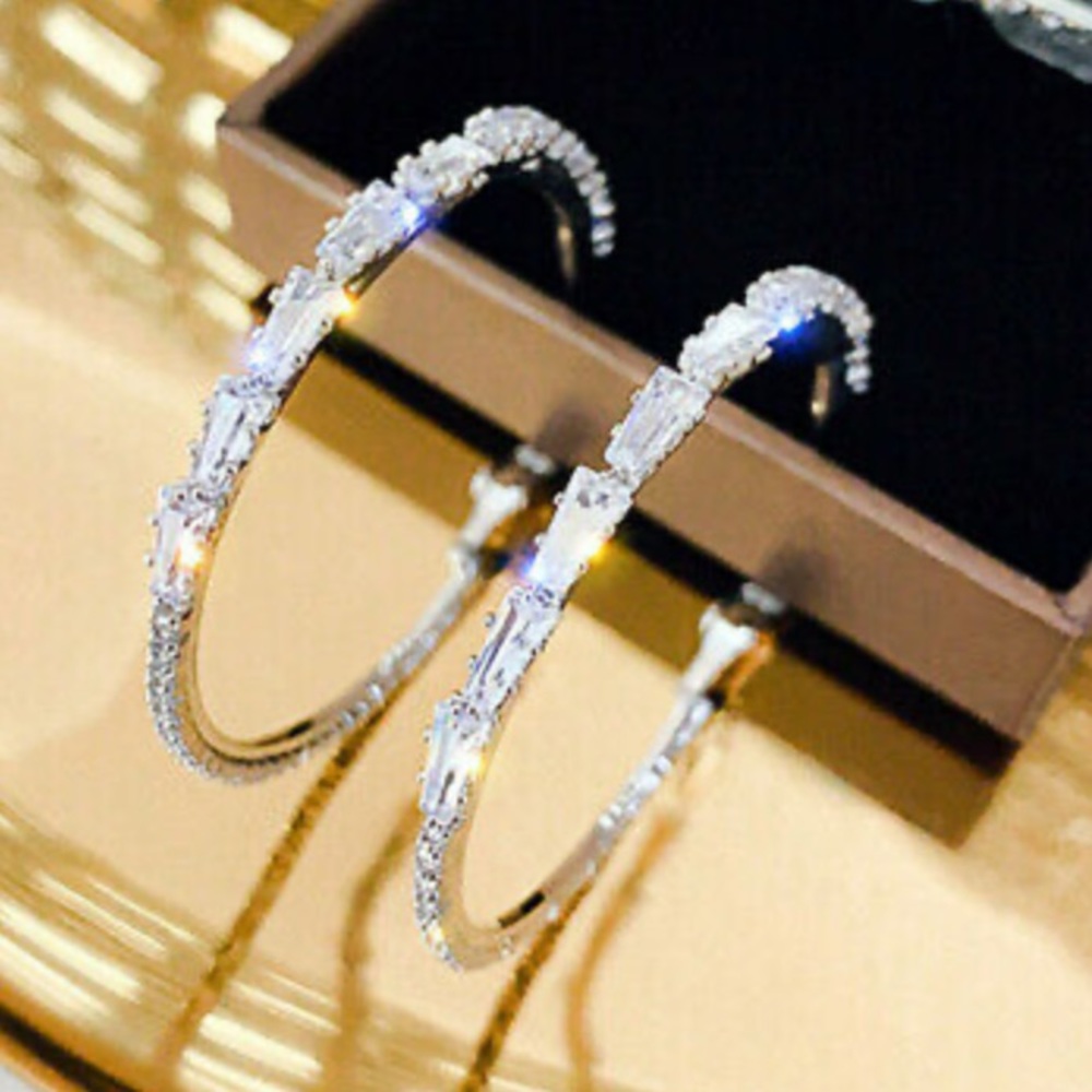 NEW Sterling Silver Beautiful Hoop Earrings - Picture 3 of 14